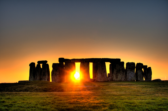 Stonehenge_(sun).jpg